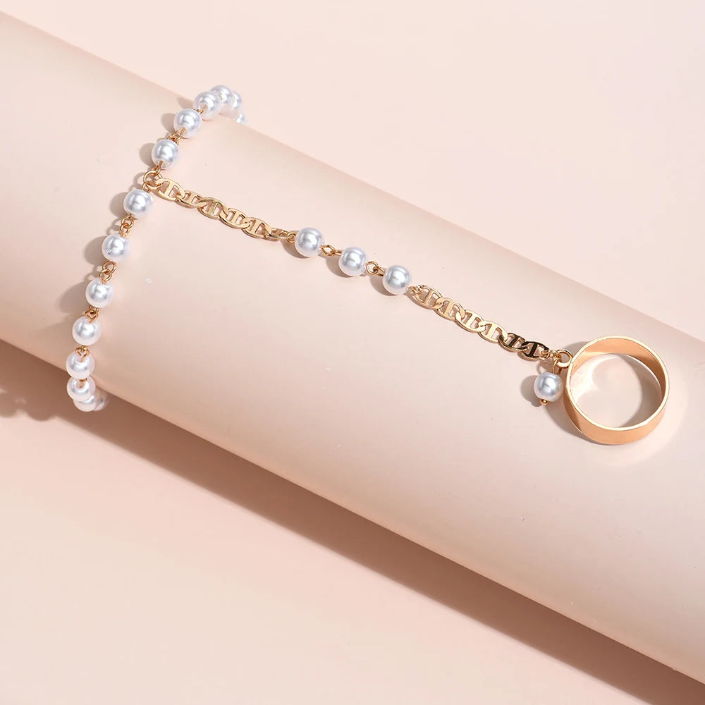 Simple Heart Pendant Chain Bracelet Link Connected Gold plated Wide Finger Ring Bracelets for Women Link Hand Harness Jewelry