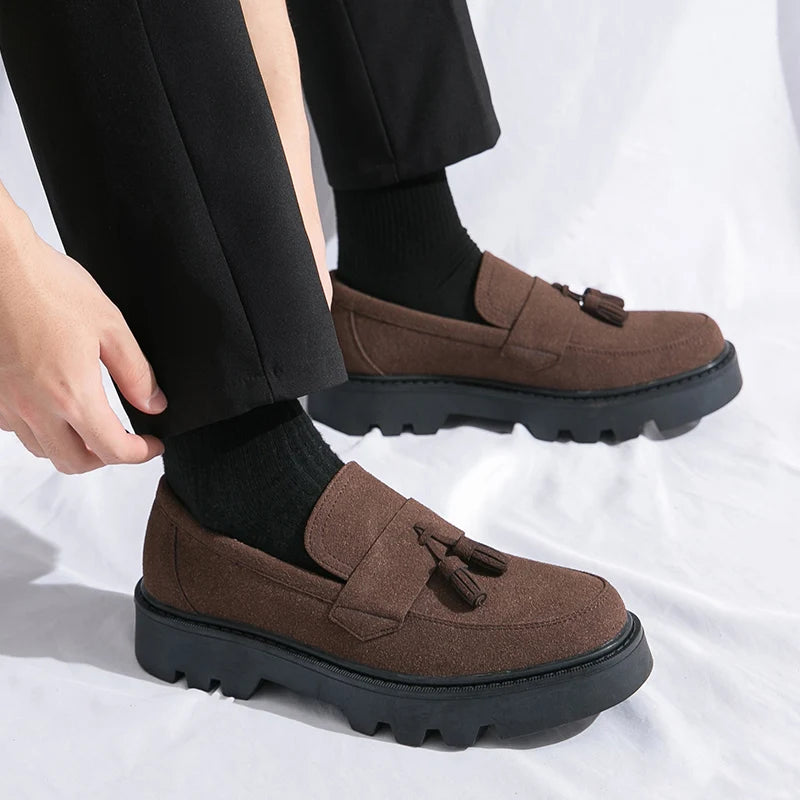 Reverse Suede Thick Sole Men Oxford Shoes Comfortable Formal Tassels Loafers Business Dress Shoes Casual Men Shoes Mens Footwear
