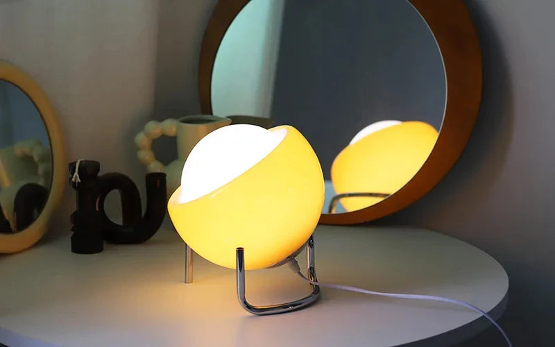 Medieval Bauhaus Indoor Table Lamp Living Room Bedroom Bedside Glass Creative Decoration Desk Lamp Nordic LED Retro Night Lights