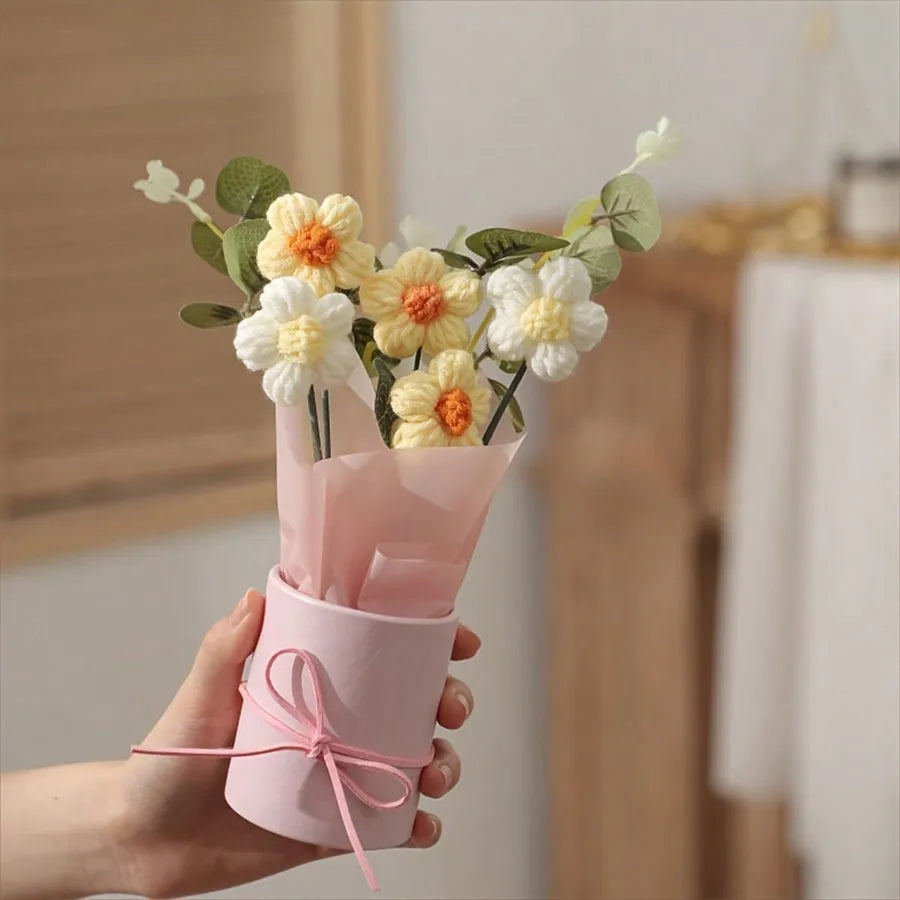1pc Artifiical Folwer Bouquet Wool Puff Flower Bucket Home Furnishings Handmade Crochet Yarn Bouquet Valentine's Day Gift Home