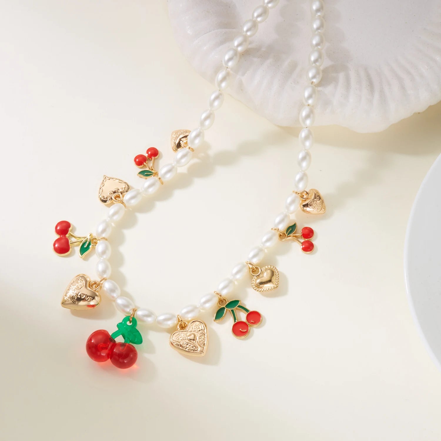 Dainty Sweet Fruit Cherry Heart Charms Pendant Necklace For Women Elegant Imitation Pearl Choker Neck Chain Jewelry Party Gift