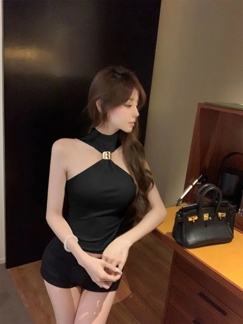 Hot Girl Design Metal Buckle Halter High Neck Vest Women's New Sexy Sleeveless Top