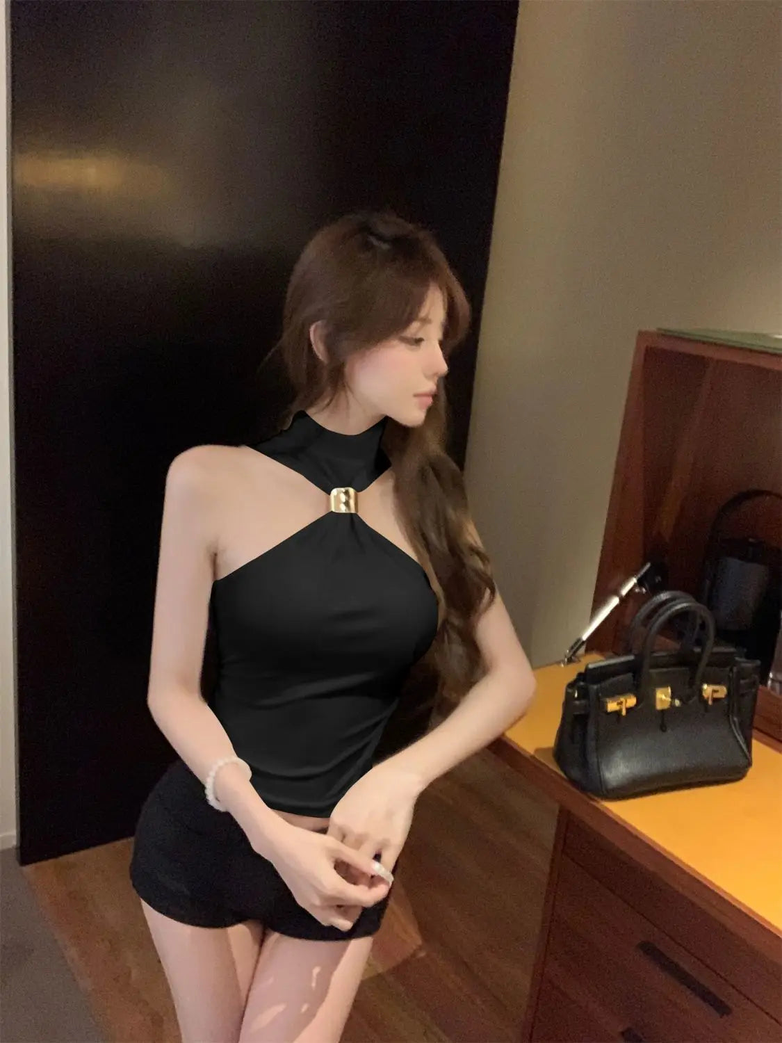 Hot Girl Design Metal Buckle Halter High Neck Vest Women's New Sexy Sleeveless Top