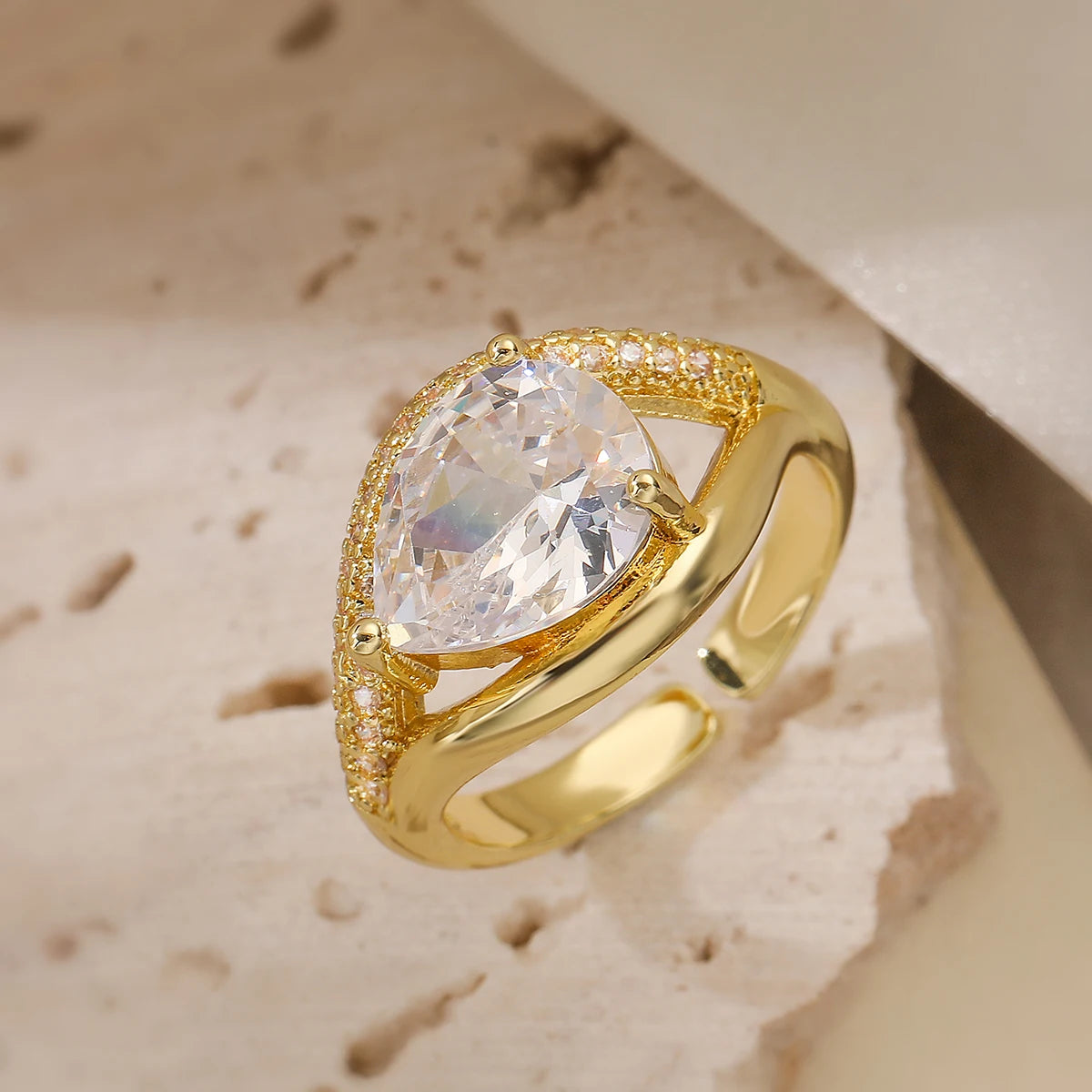 NEWBUY Trendy Gold Color Copper Geometric Jewelry Luxury AAA Cubic Zirconia Wedding Ring For Elegant Women Engagement Gift