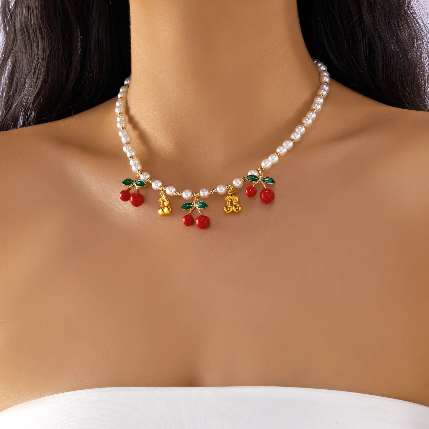 Dainty Sweet Fruit Cherry Heart Charms Pendant Necklace For Women Elegant Imitation Pearl Choker Neck Chain Jewelry Party Gift