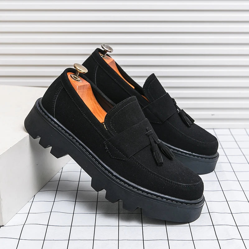 Reverse Suede Thick Sole Men Oxford Shoes Comfortable Formal Tassels Loafers Business Dress Shoes Casual Men Shoes Mens Footwear