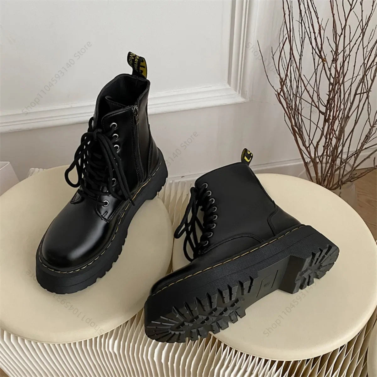 Minimalist Women Boots Casual Shoes Leather Chelsea ladies Classic Punk Female Goth Shoes High Platform Boots Women Botas Mujer