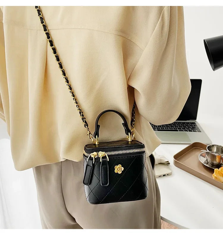 Small Shoulder Bucket Bag For Women Classic Mini Clutches Female Small Square Box Crossbody Metal Chain Handbag