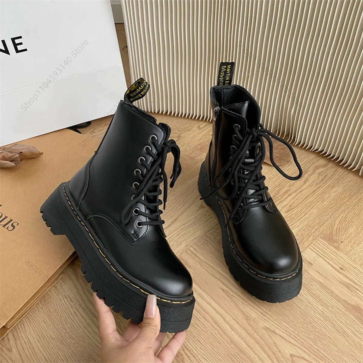 Minimalist Women Boots Casual Shoes Leather Chelsea ladies Classic Punk Female Goth Shoes High Platform Boots Women Botas Mujer