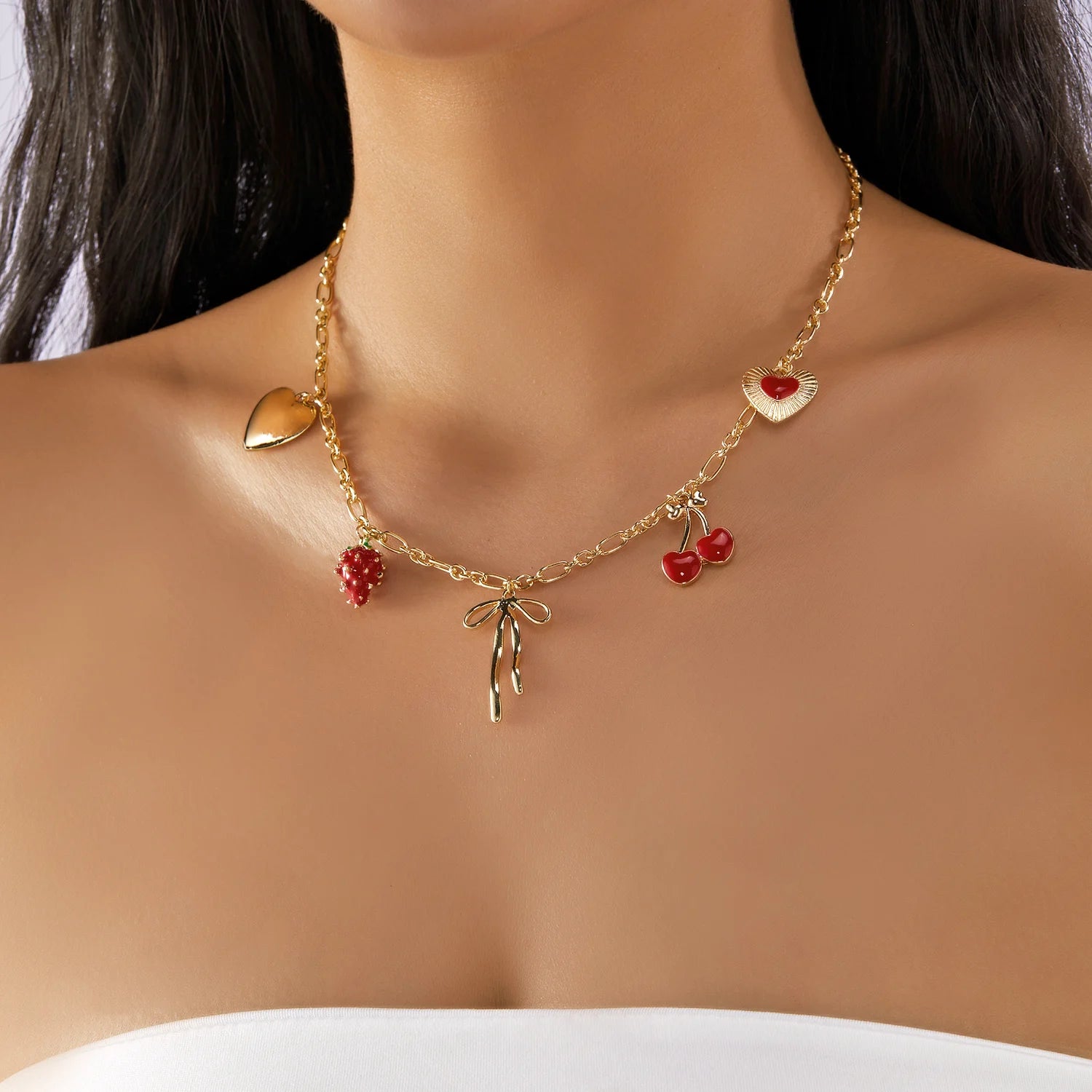2026 Fashion Charm Cherry Heart Pendant Necklace for Women Red Strawberry Bow Pearl Clavicle Chain Aesthetic Party Jewelry