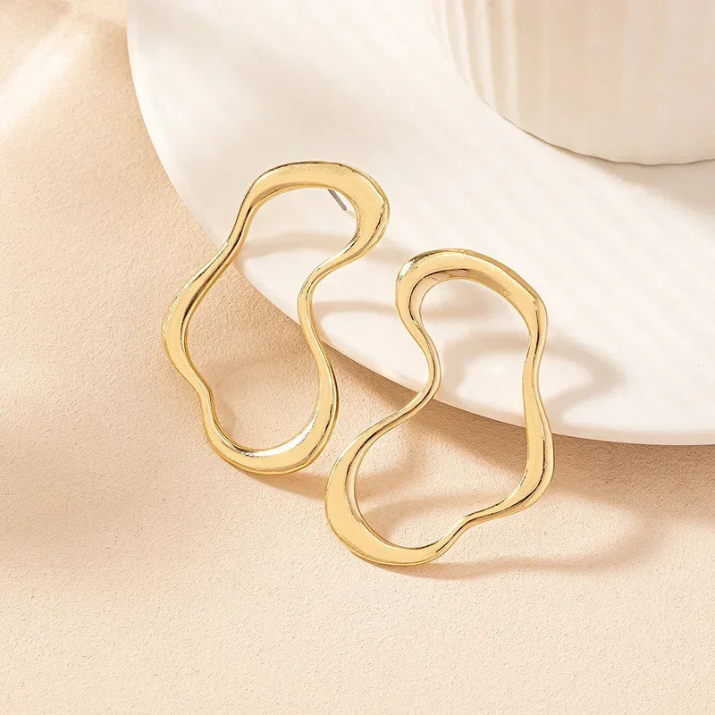 1 Pair Fashion Temperament Elegant Sun Flower Stud Earrings for Women Suitable Individuation Party Wedding Jewelry Birthday Gift