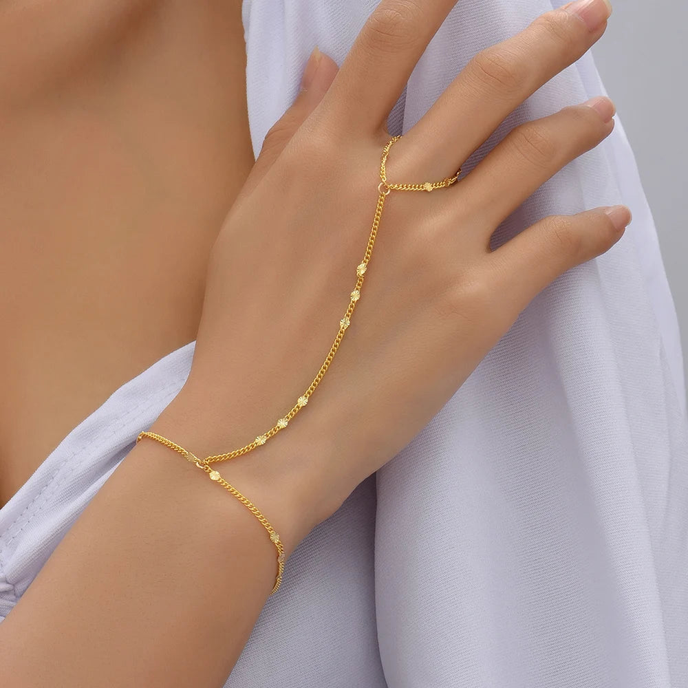 Simple Heart Pendant Chain Bracelet Link Connected Gold plated Wide Finger Ring Bracelets for Women Link Hand Harness Jewelry