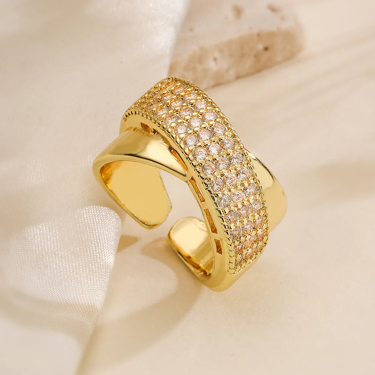 NEWBUY Trendy Gold Color Copper Geometric Jewelry Luxury AAA Cubic Zirconia Wedding Ring For Elegant Women Engagement Gift