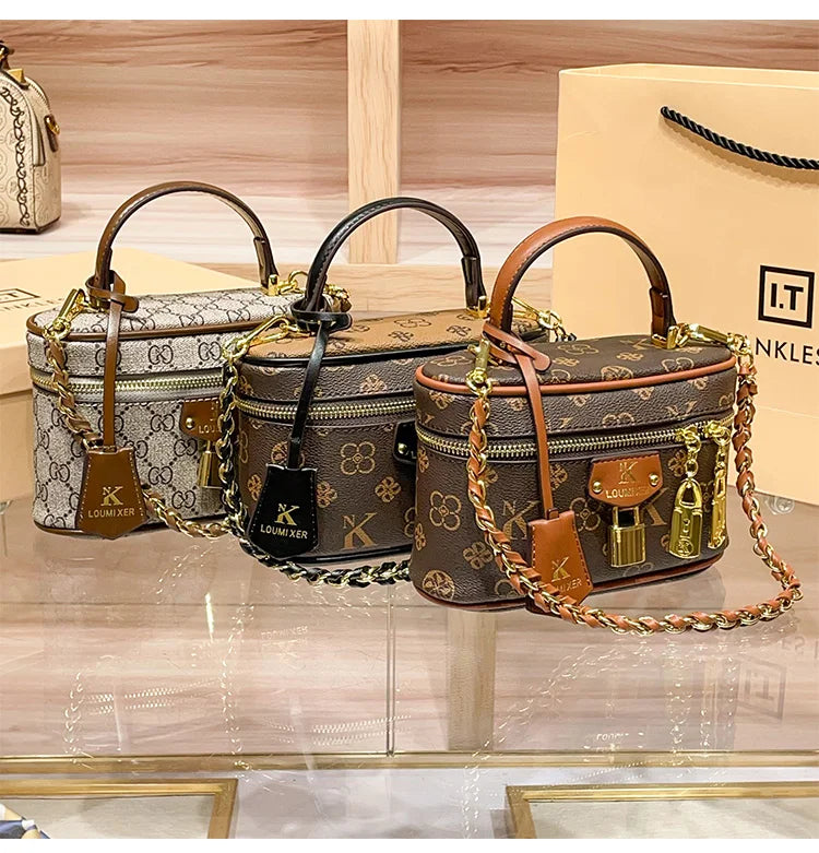 Brand women's handbag 2026 new autumn and winter retro commuting high-end designer crossbody bag bucket bag fashion