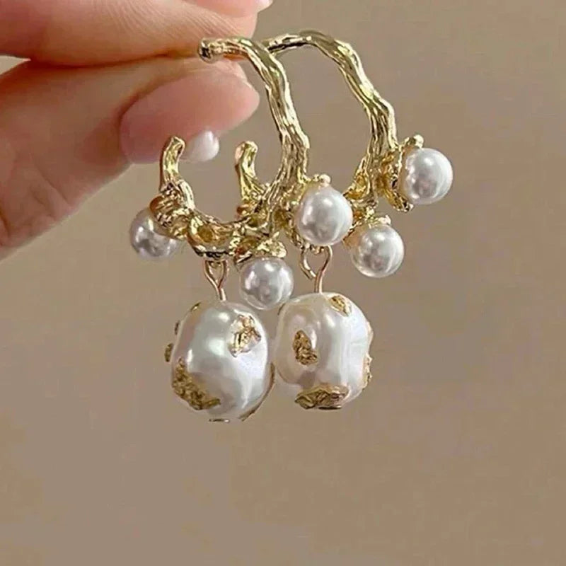 Vintage Geometry Irregular Eardrop Personality Asymmetry Dripping Oil Earrings for Women Fashion Daily Commuting Jewelry Gifts