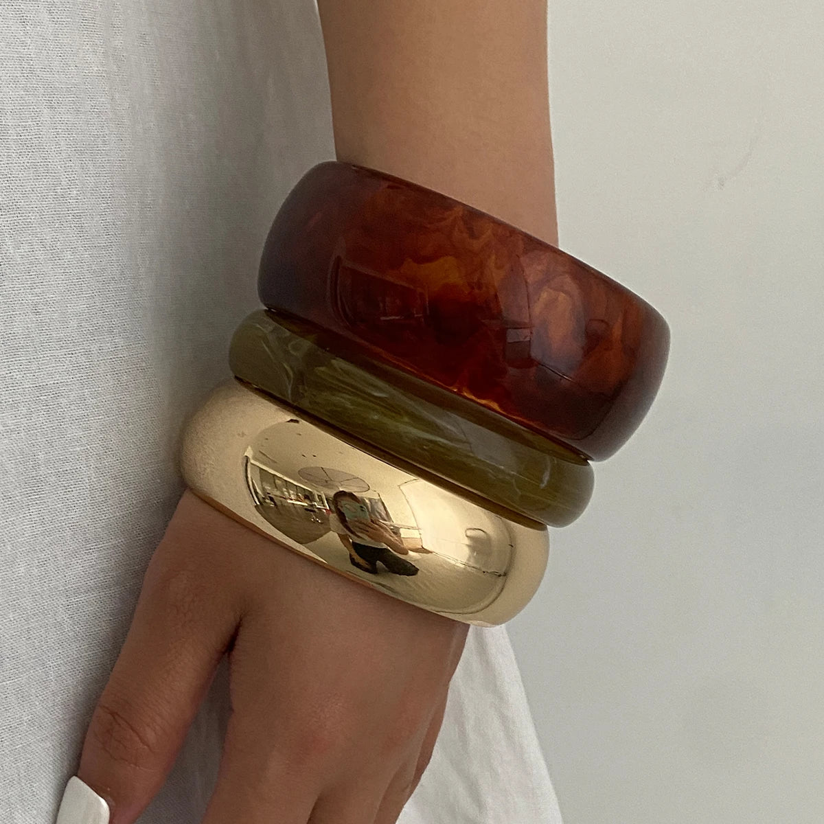 Ingemark 3 Styles Y2K Boho Resin Stack Chunky Bangles for Women New Punk Geometric Irregular Arm Bracelets Jewelry Accessories