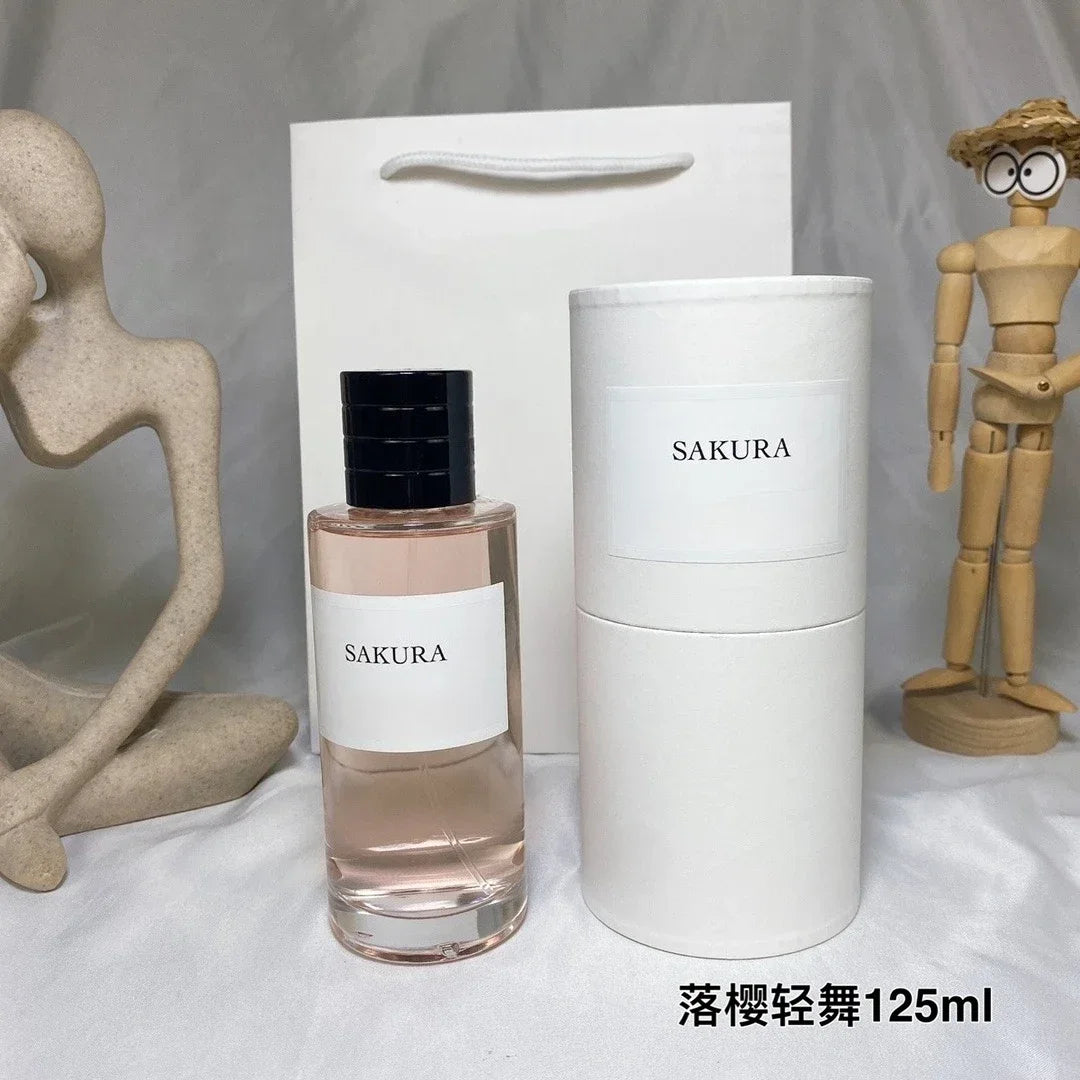 100/125ml Unisex Brand Perfume Floral And Herbal Notes Featuring A Mysterious Elegant And Rich Fragrance For Social Occasions