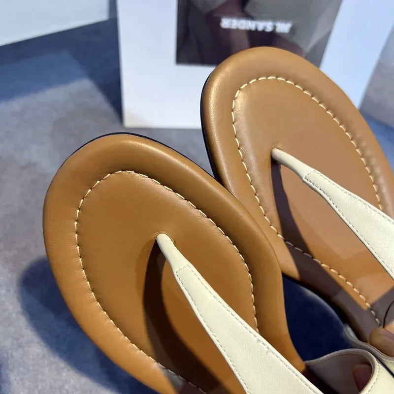 Genuine Leather Retro Clip Toe Roman Sandals Women Summer Fashion Flat Shoes Sexy T-Strap Flip Flops Casual Beach Slippers Women