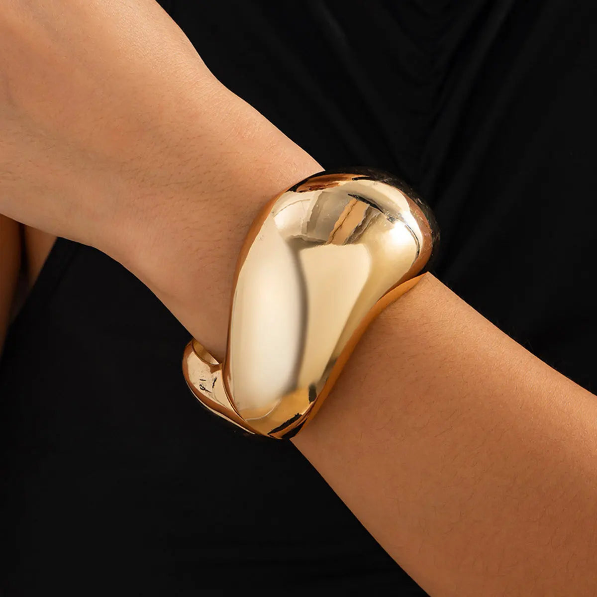 KMVEXO Exaggerated Punk Irregular Wide Cuff Chunky Bangle Vintage Gold Color Spring Bangles Bracelets For Women Men Jewelry