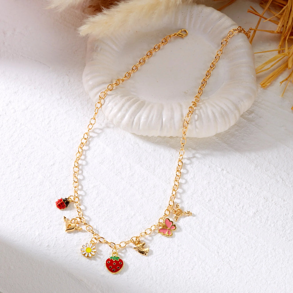 2026 Fashion Charm Cherry Heart Pendant Necklace for Women Red Strawberry Bow Pearl Clavicle Chain Aesthetic Party Jewelry