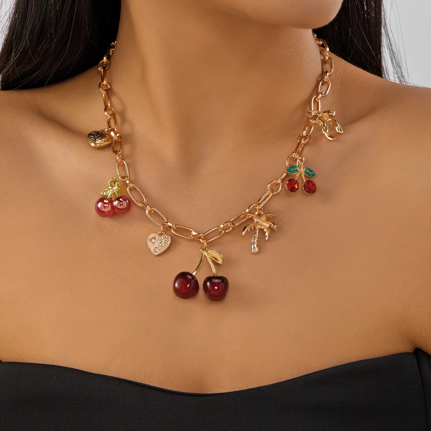 2026 Fashion Charm Cherry Heart Pendant Necklace for Women Red Strawberry Bow Pearl Clavicle Chain Aesthetic Party Jewelry