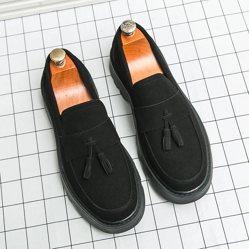 Reverse Suede Thick Sole Men Oxford Shoes Comfortable Formal Tassels Loafers Business Dress Shoes Casual Men Shoes Mens Footwear