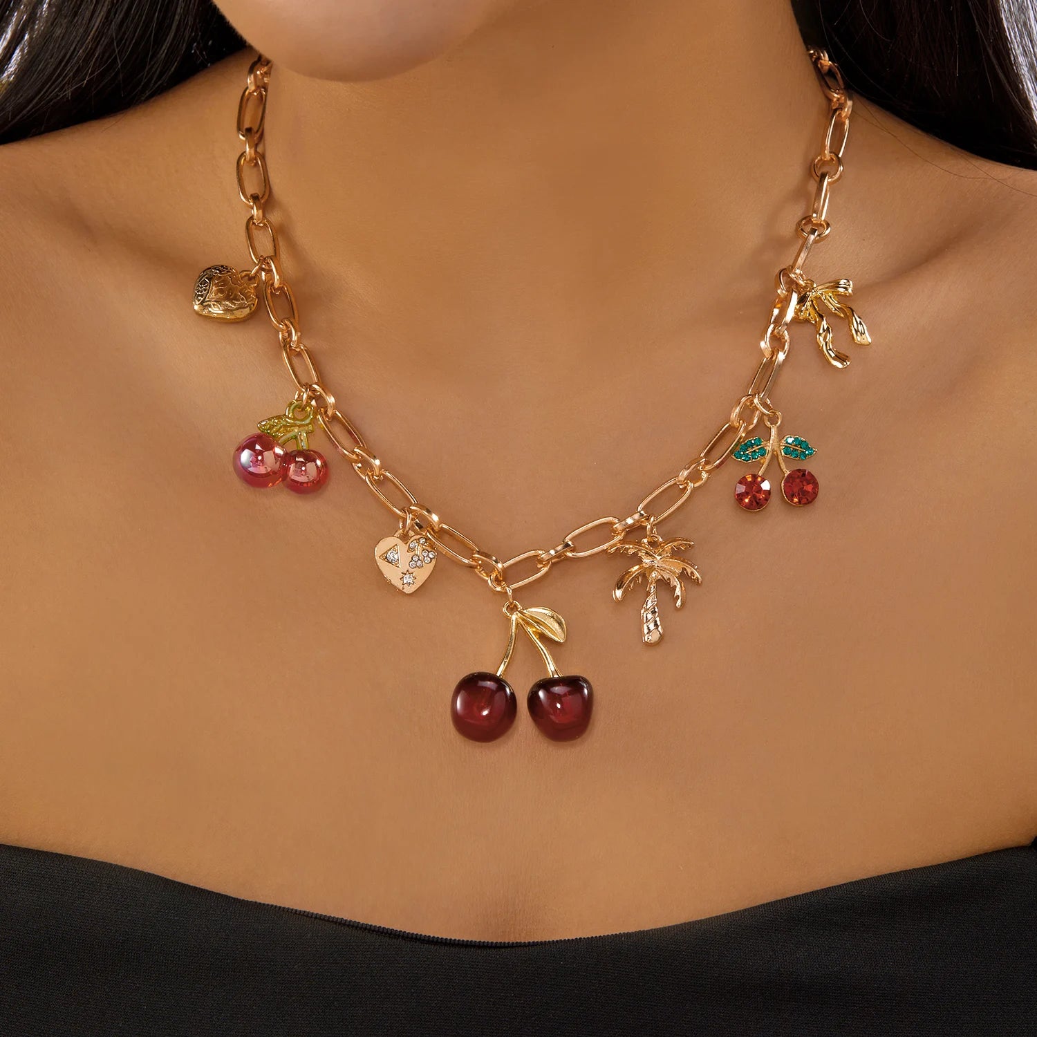 2026 Fashion Charm Cherry Heart Pendant Necklace for Women Red Strawberry Bow Pearl Clavicle Chain Aesthetic Party Jewelry