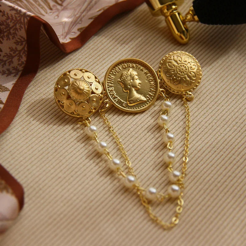 Luxurious Gold Color Coin Pearl Tassel Brooch with Rhinestones French Retro QUEEN CROWN Brooches