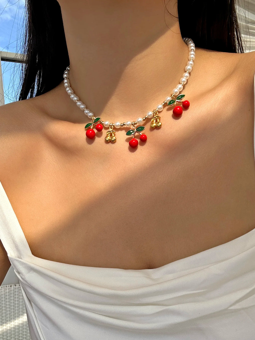 Dainty Sweet Fruit Cherry Heart Charms Pendant Necklace For Women Elegant Imitation Pearl Choker Neck Chain Jewelry Party Gift