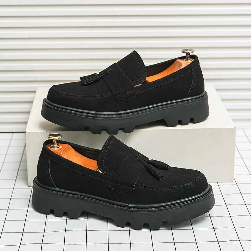 Reverse Suede Thick Sole Men Oxford Shoes Comfortable Formal Tassels Loafers Business Dress Shoes Casual Men Shoes Mens Footwear