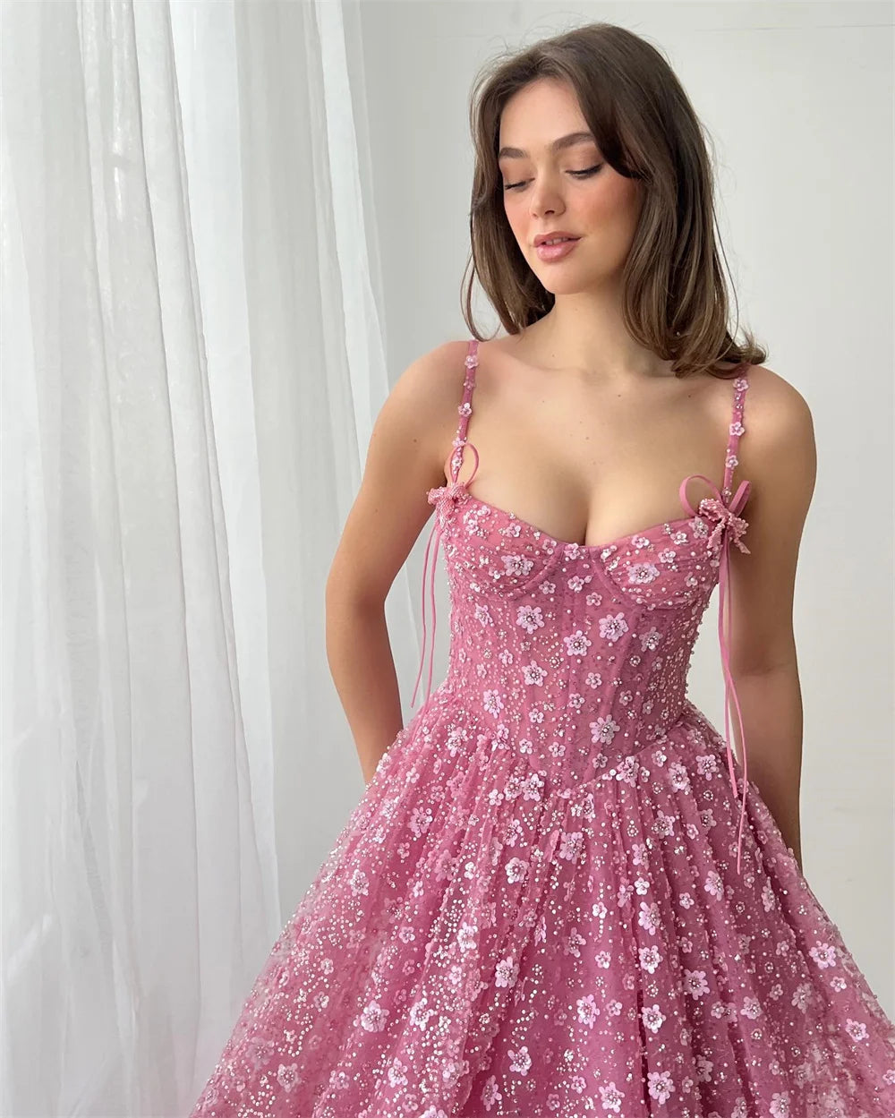 Cathy Customized Pink Spaghetti Strap Prom Dress Sleeveless A-line Evening Gown Floor-Length Appliques Lace Off-Shoulder
