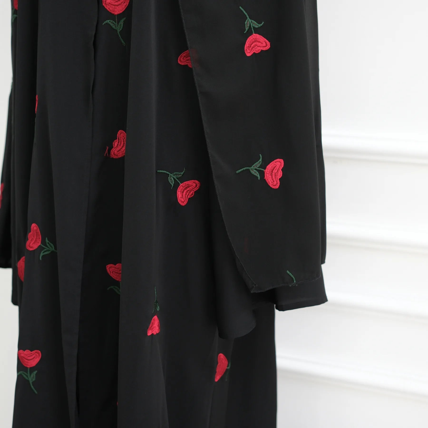 Eid Luxury Floral Embroidery Abaya Kimono Dubai Cardigan Muslim Party Dress Abayas for Women Turkish Islamic Clothes Kaftan Robe