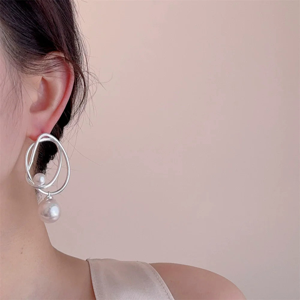Kshmir Vintage Irregular Metal Line Pearl Pendant Earrings for Women Simple Commuter Jewelry Party Accessories