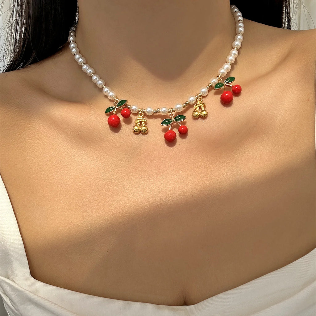 Dainty Sweet Fruit Cherry Heart Charms Pendant Necklace For Women Elegant Imitation Pearl Choker Neck Chain Jewelry Party Gift