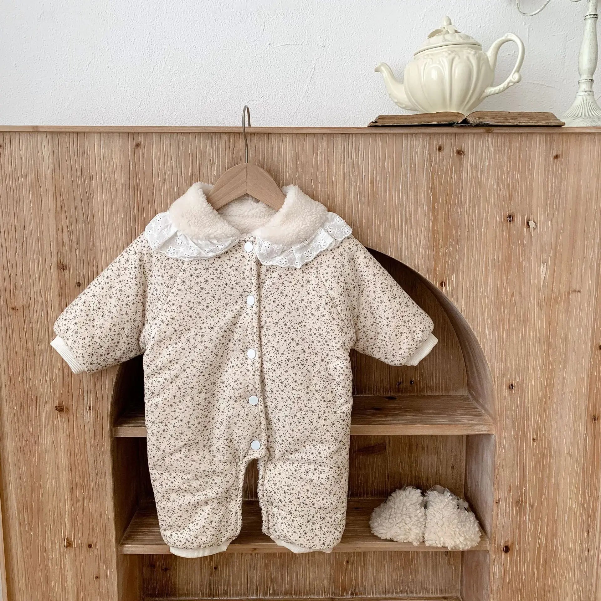 2025 Winter Plush Thicken Baby Romper Toddler Girls Boys Jumpsuit One-Pieces Bodysuits Baby Padded Thickened Crawling Suit
