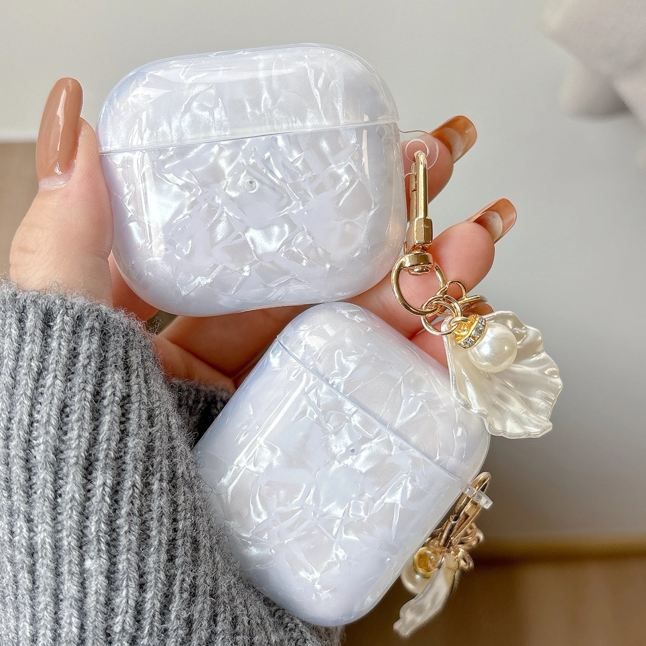 Dreamy Pearl Shell Soft Case with Keychain for AirPods Pro and 2 Airpods 4 3 2 Wireless Earphone Accessories Headphone Box Cover