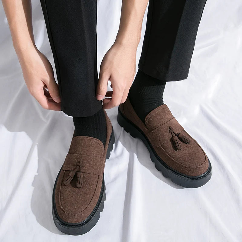 Reverse Suede Thick Sole Men Oxford Shoes Comfortable Formal Tassels Loafers Business Dress Shoes Casual Men Shoes Mens Footwear
