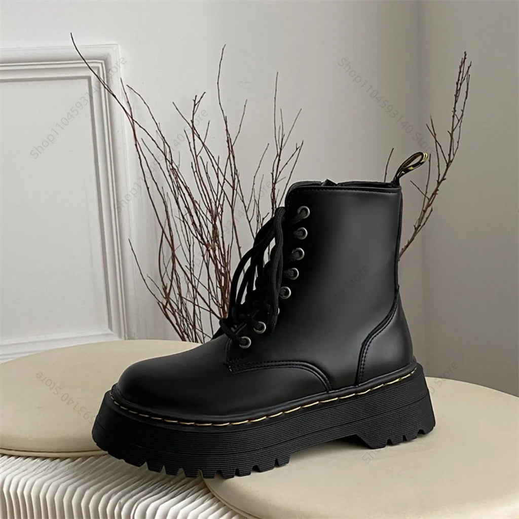 Minimalist Women Boots Casual Shoes Leather Chelsea ladies Classic Punk Female Goth Shoes High Platform Boots Women Botas Mujer