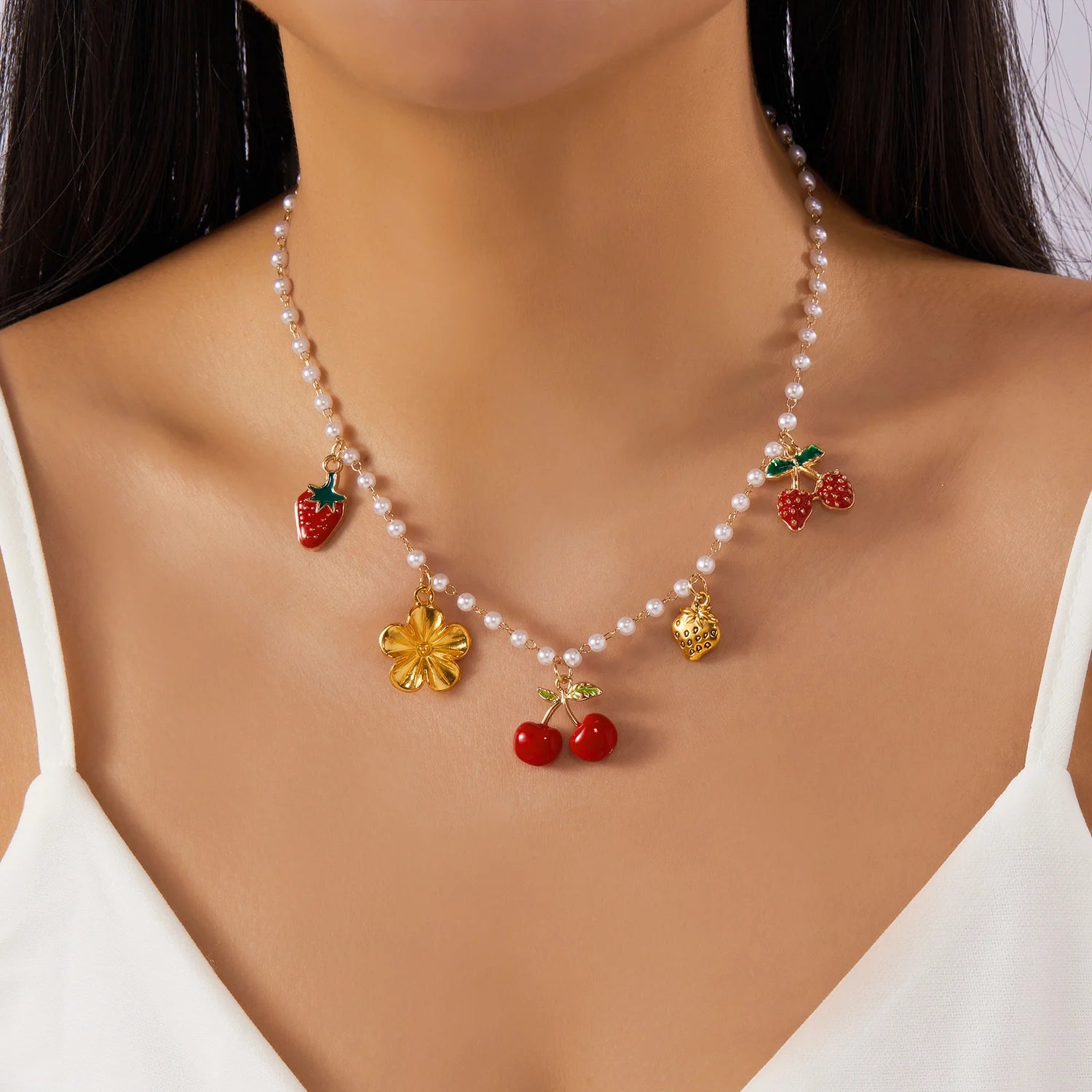 2026 Fashion Charm Cherry Heart Pendant Necklace for Women Red Strawberry Bow Pearl Clavicle Chain Aesthetic Party Jewelry
