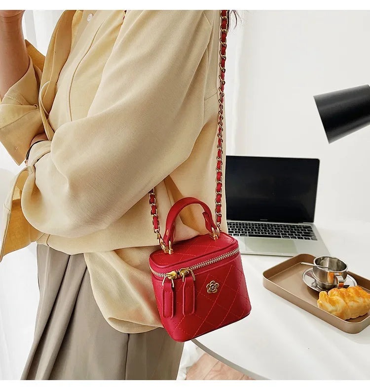 Small Shoulder Bucket Bag For Women Classic Mini Clutches Female Small Square Box Crossbody Metal Chain Handbag