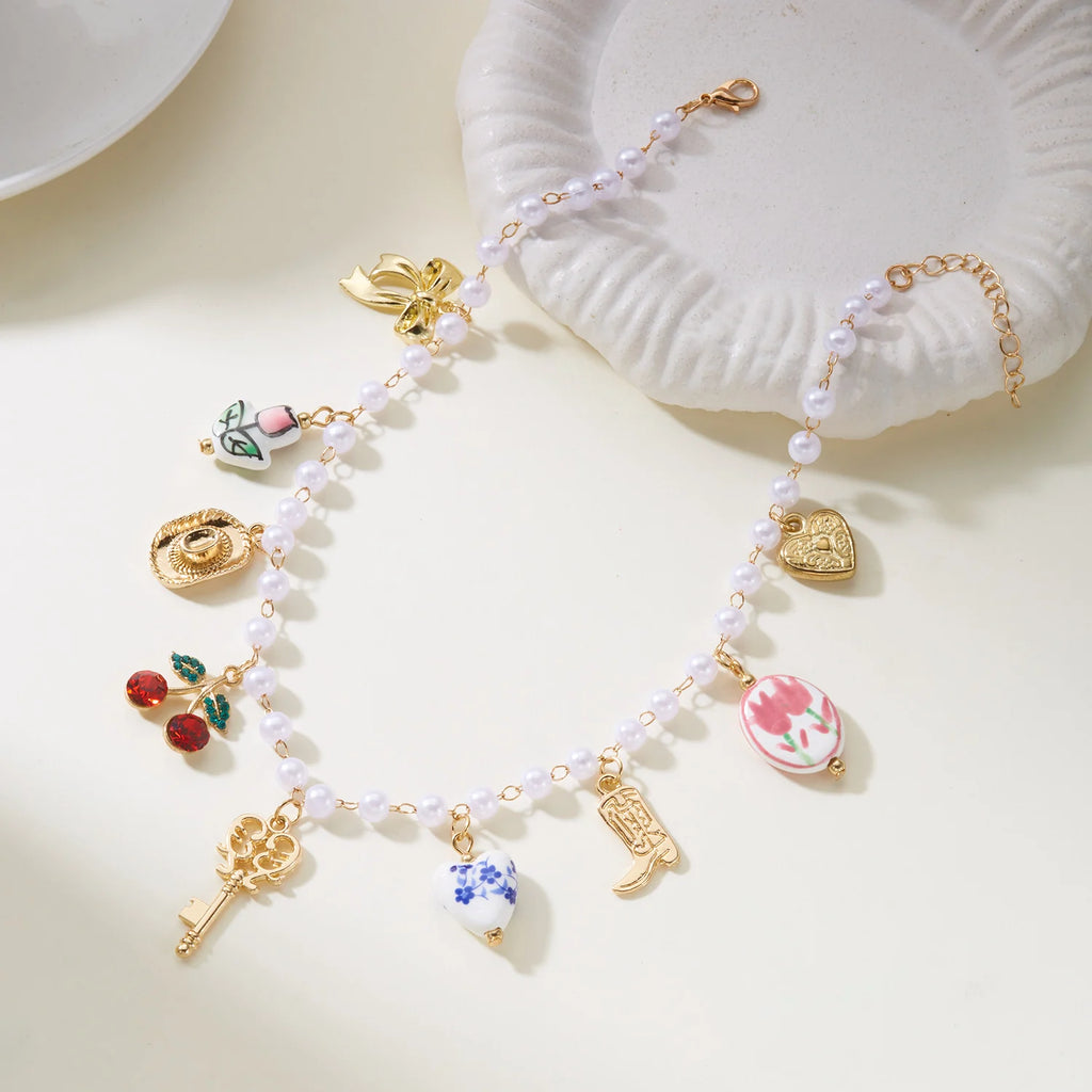 2026 Fashion Charm Cherry Heart Pendant Necklace for Women Red Strawberry Bow Pearl Clavicle Chain Aesthetic Party Jewelry