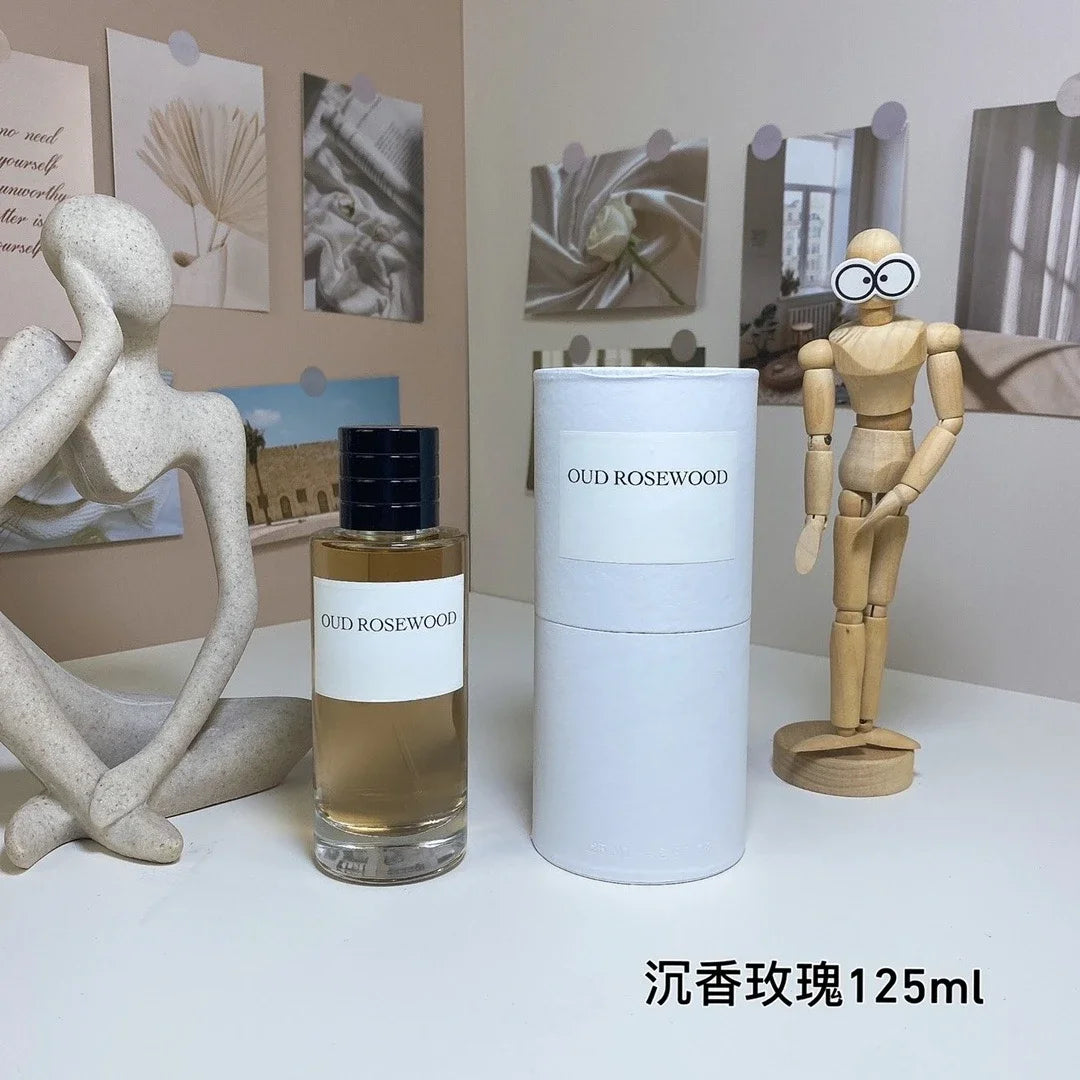 100/125ml Unisex Brand Perfume Floral And Herbal Notes Featuring A Mysterious Elegant And Rich Fragrance For Social Occasions