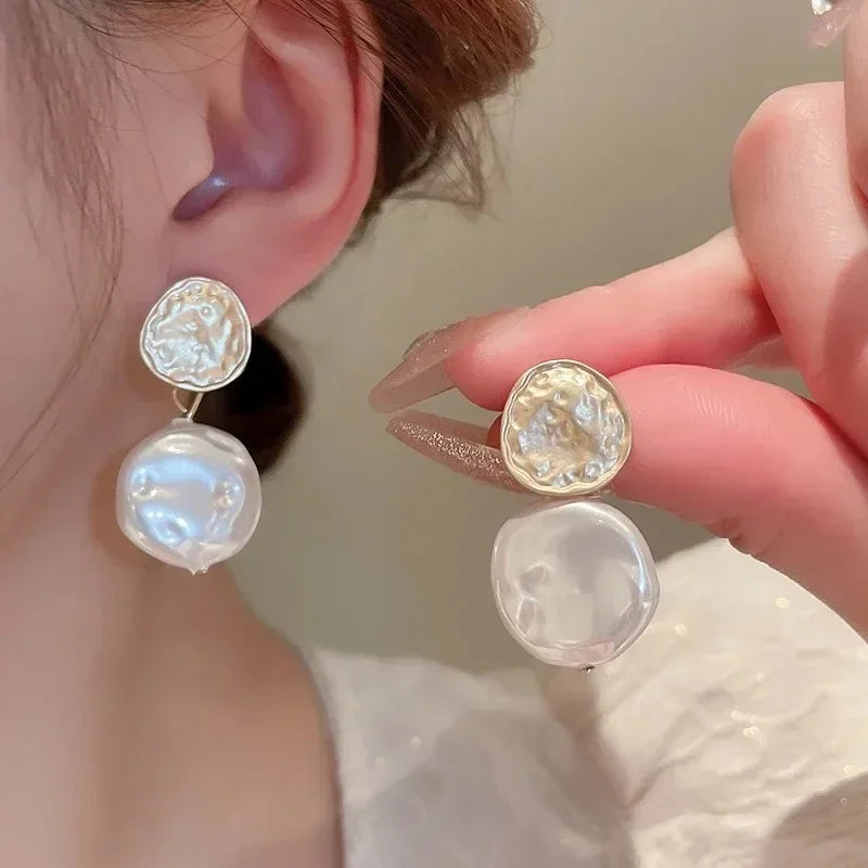 Metal Color Irregular Geometric Wrinkle Simulated Pearl  Alloy Drop Earrings For Women Dangle Earrings Jewelry Accessories Gifts