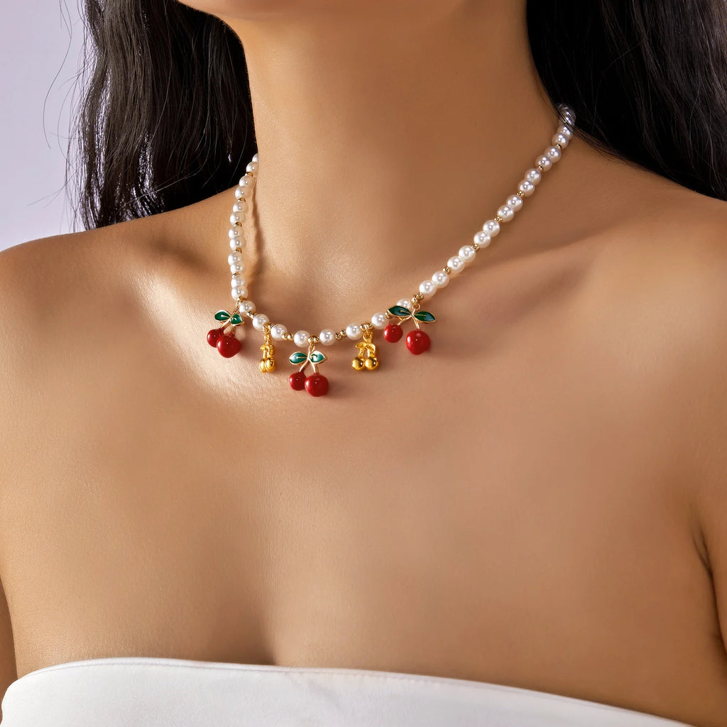 Dainty Sweet Fruit Cherry Heart Charms Pendant Necklace For Women Elegant Imitation Pearl Choker Neck Chain Jewelry Party Gift