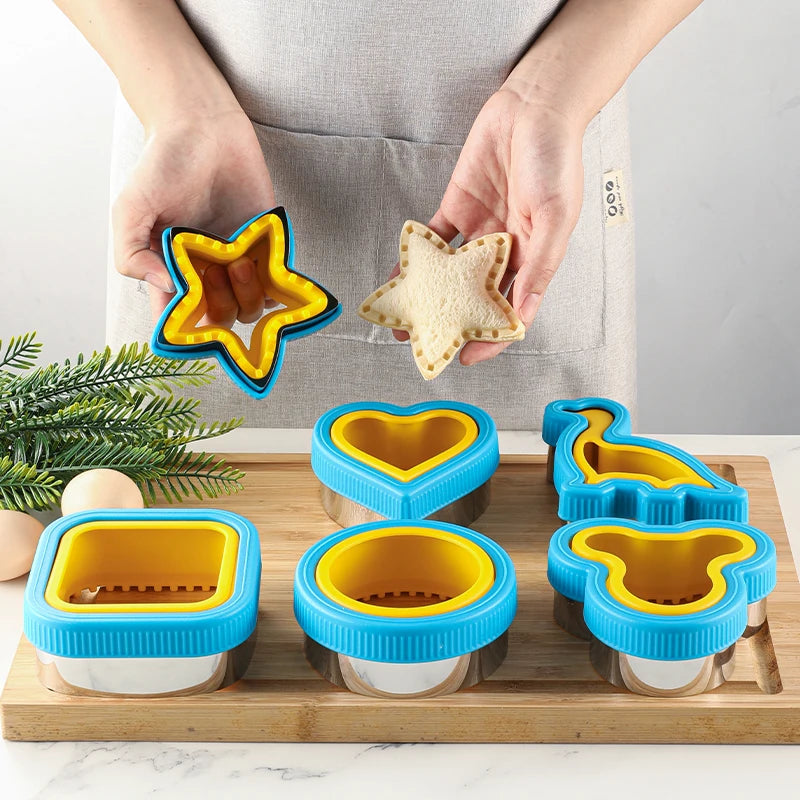 Sandwich cutting and sealing machine, biscuit plastic cutting machine, household kitchen tools, baking molds, creative cutting
